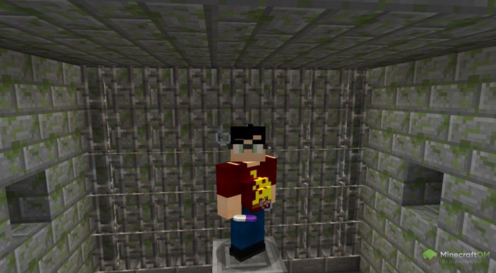 Максимального размера живот