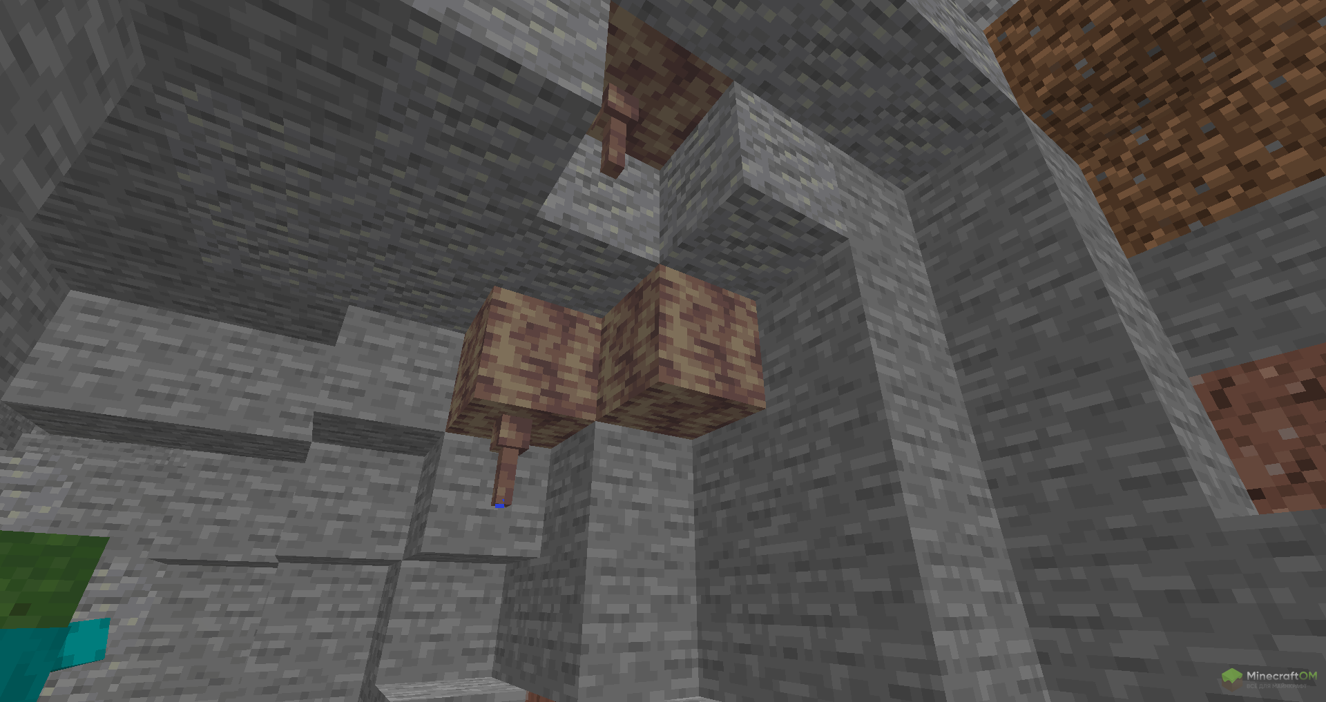 Сталактит на потолке